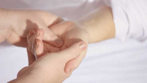 Researchers Show How Solvents Affect Skin With NMR
