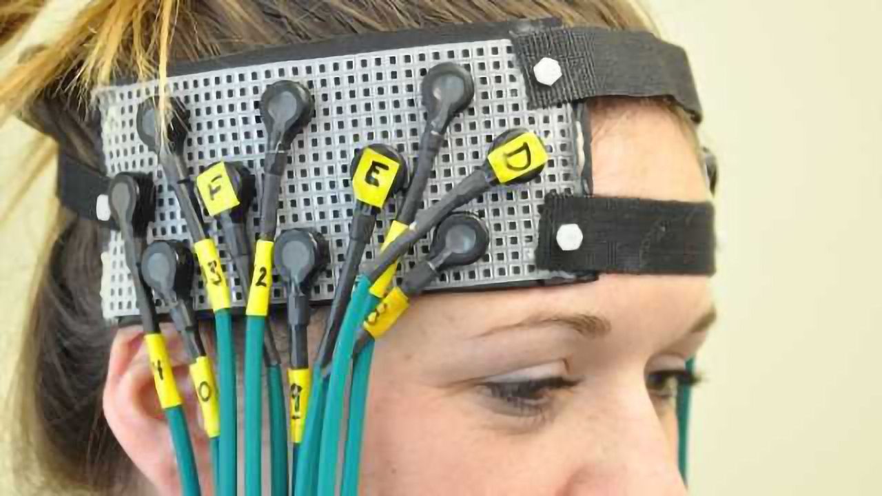 Portable, low-cost optical imaging tool found to be useful in concussion evaluation