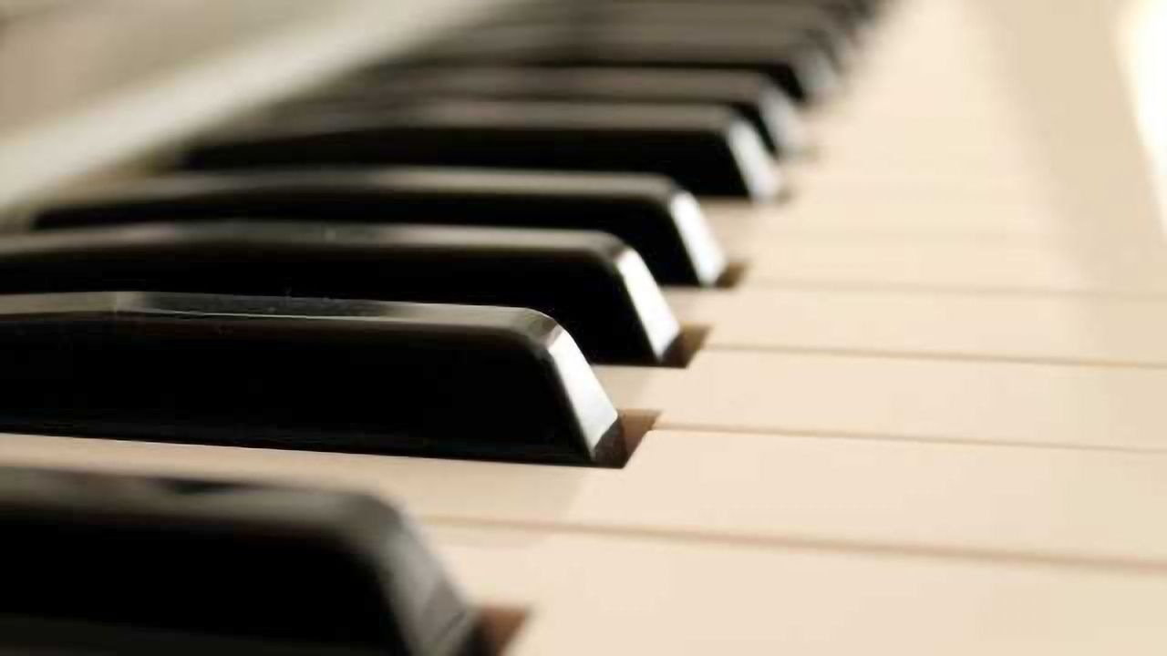 Learning to play the piano? Sleep on it!