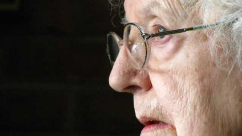 Early identification of modifiable risk factors for cognitive decline