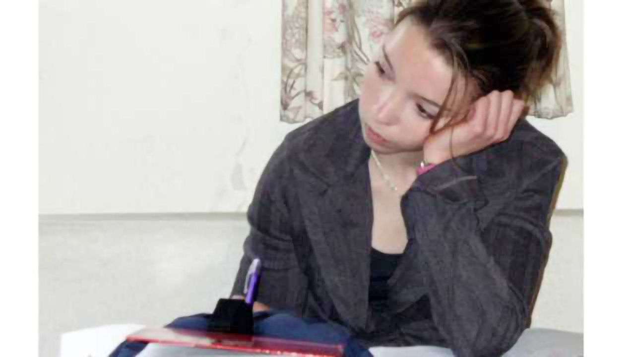 Changing the Way We Think: Daydreaming and tDCS