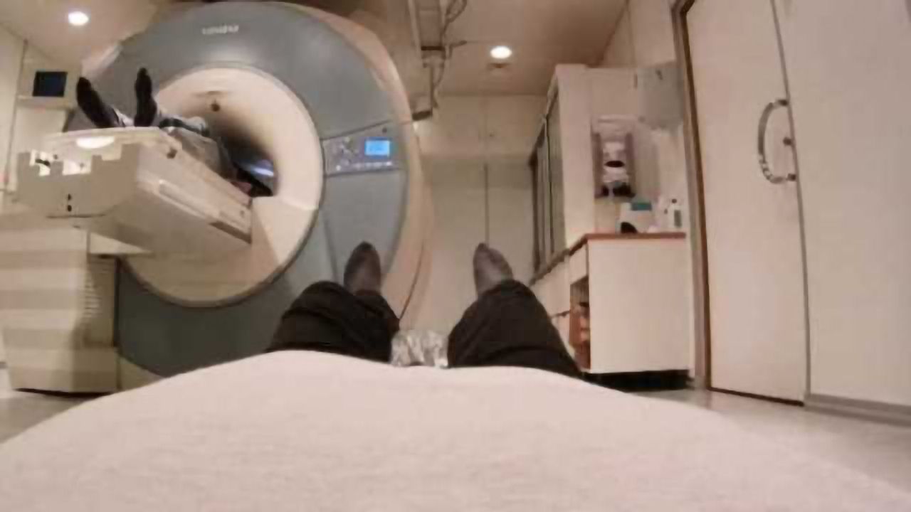 Brain scan reveals out-of-body illusion