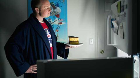 Late-night snacking: Is it your brain's fault?