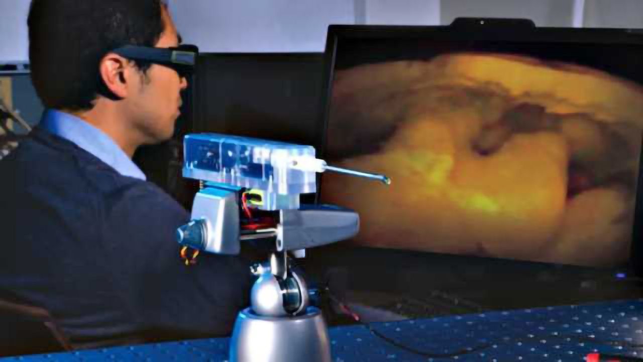 Smallest 3D camera offers brain surgery innovation