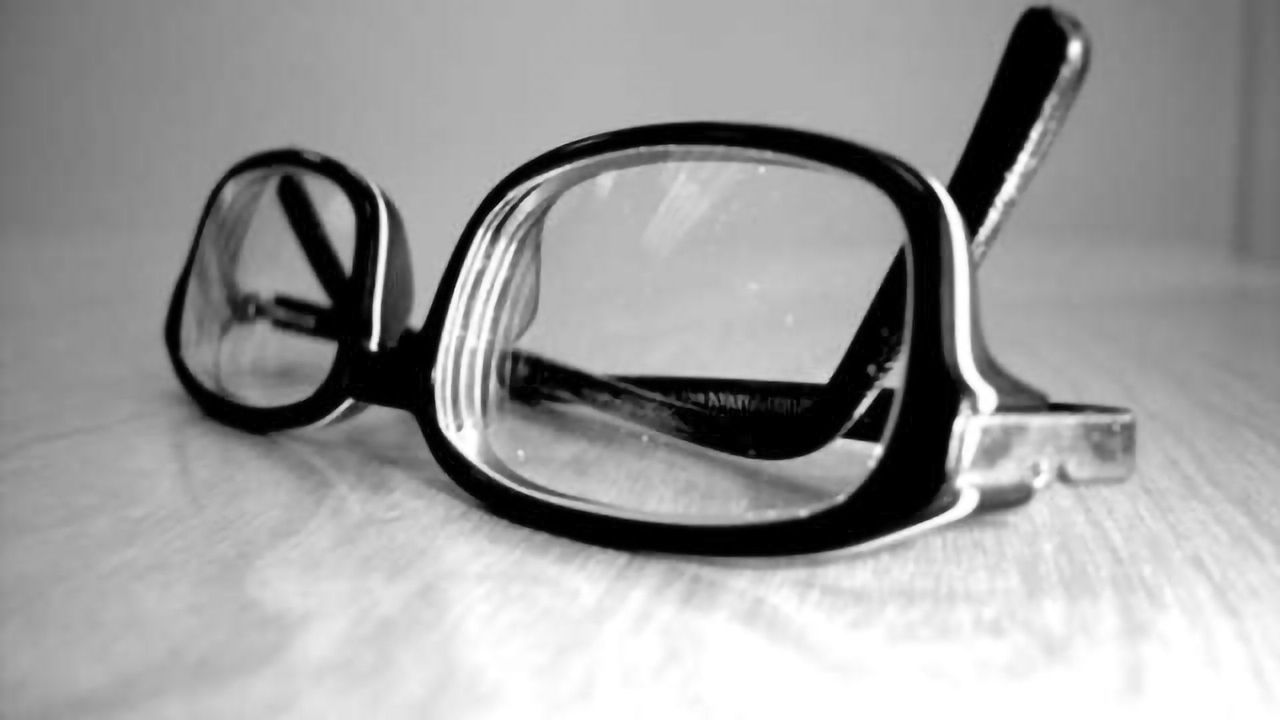 Research using eye-tracking glasses reveals the learning process