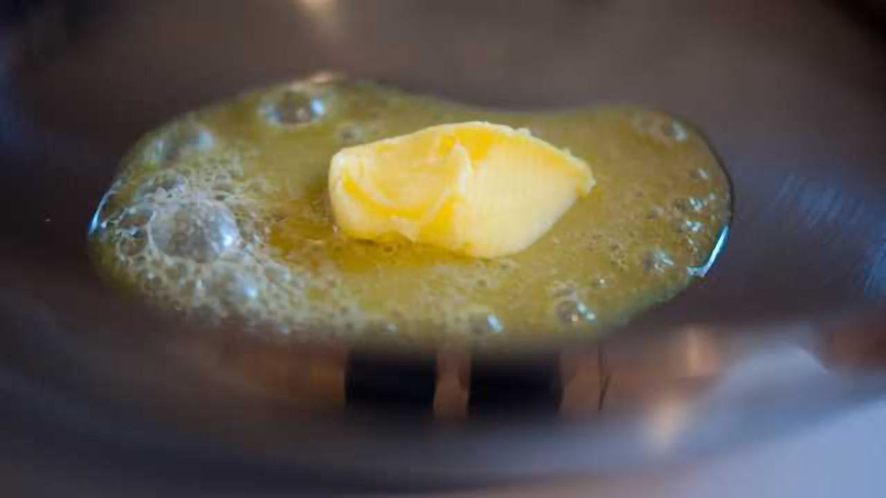A high fat diet leads to overeating because of faulty brain signaling