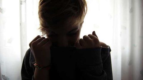 Low attention control in early adolescence is a genetic risk factor for anxiety disorders