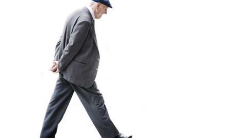 Comparing gait parameters can predict decline in memory and thinking