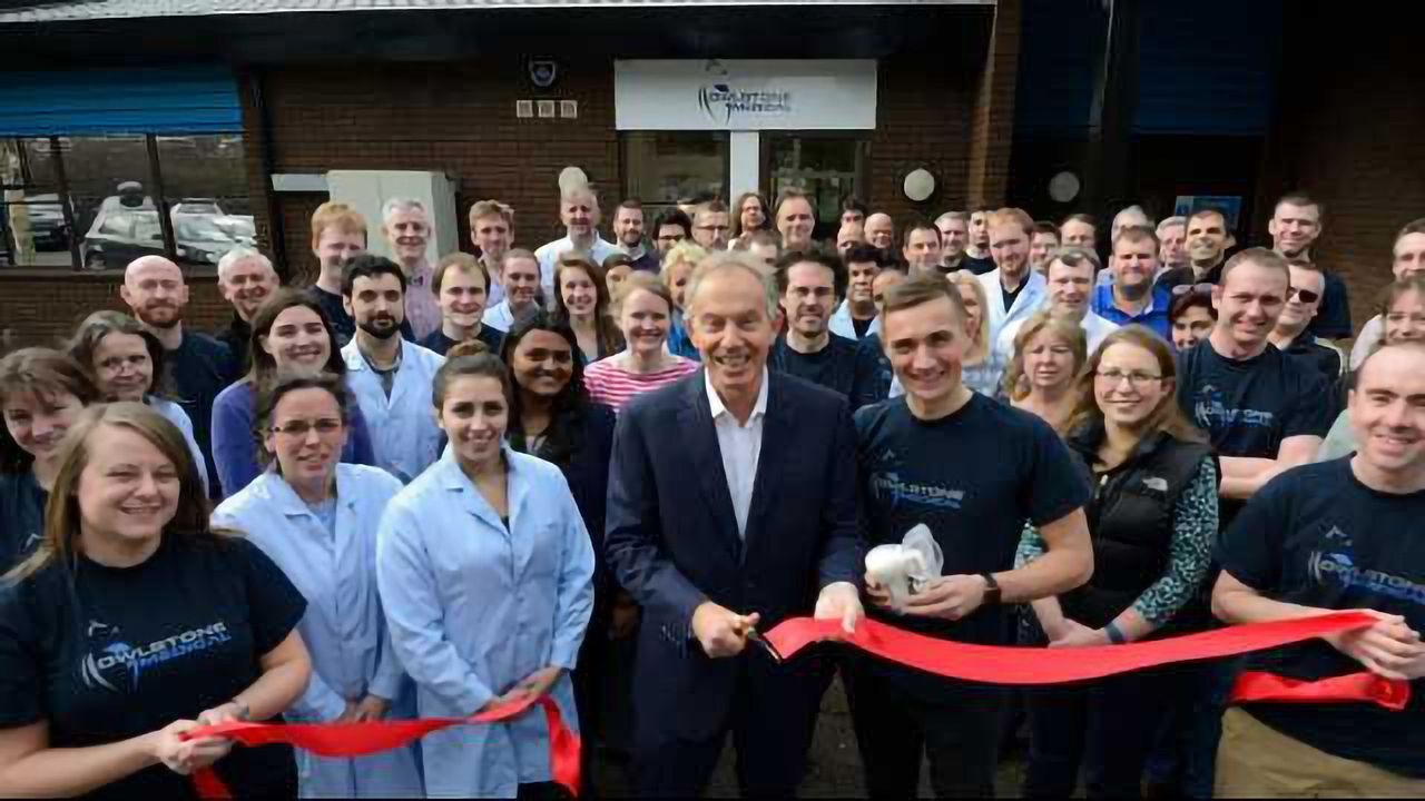 Tony Blair Opens New High Volume Breath Biopsy Lab for Owlstone Medical
