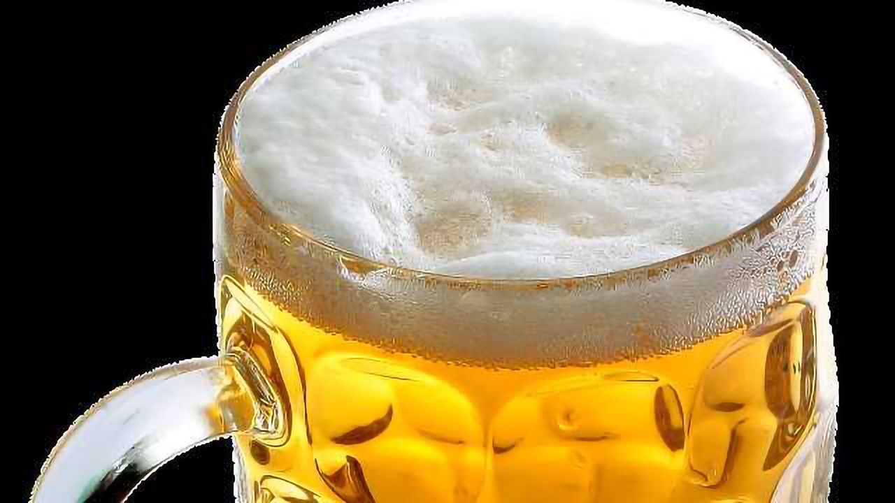 Moderate Drinking Lowers Risk of Heart Conditions
