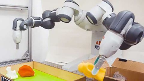 Nimble-fingered Robot Handles Unfamiliar Objects with 99% Success Rate