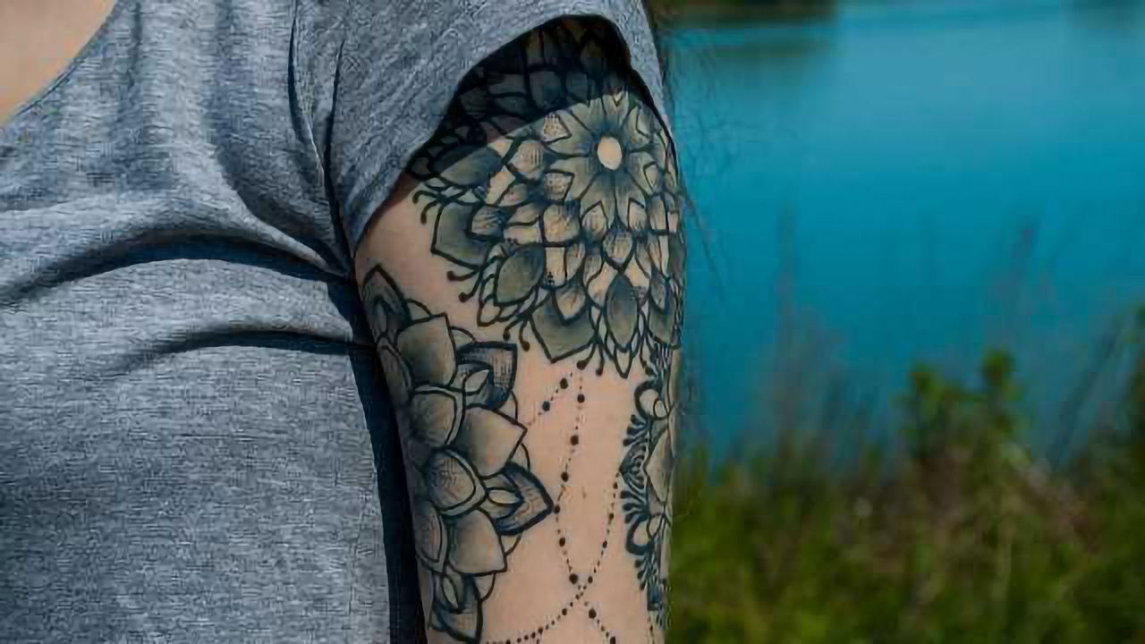 Nanoparticles from Tattoos Travel Inside the Body