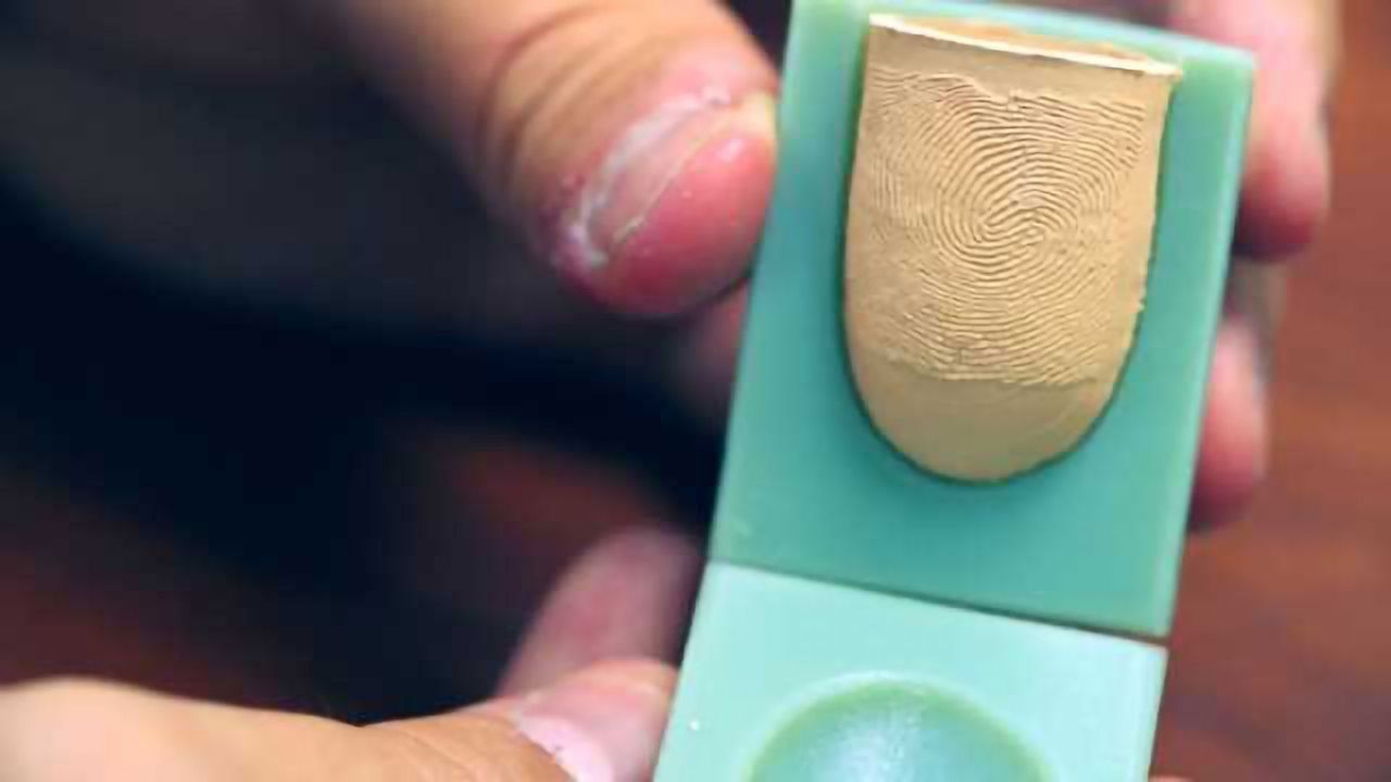 Real or Fake? Creating fingers to protect identities