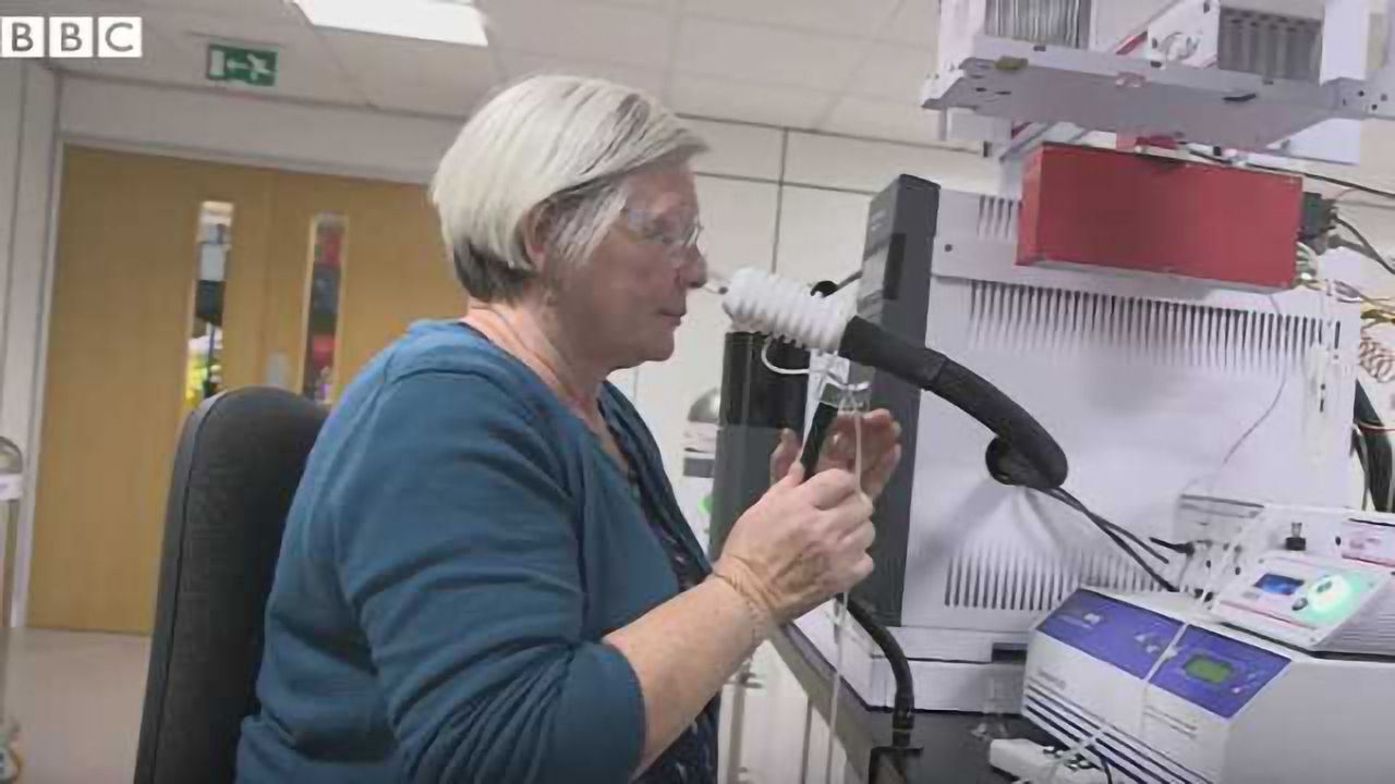 The Woman Who Can Smell Parkinson's Disease