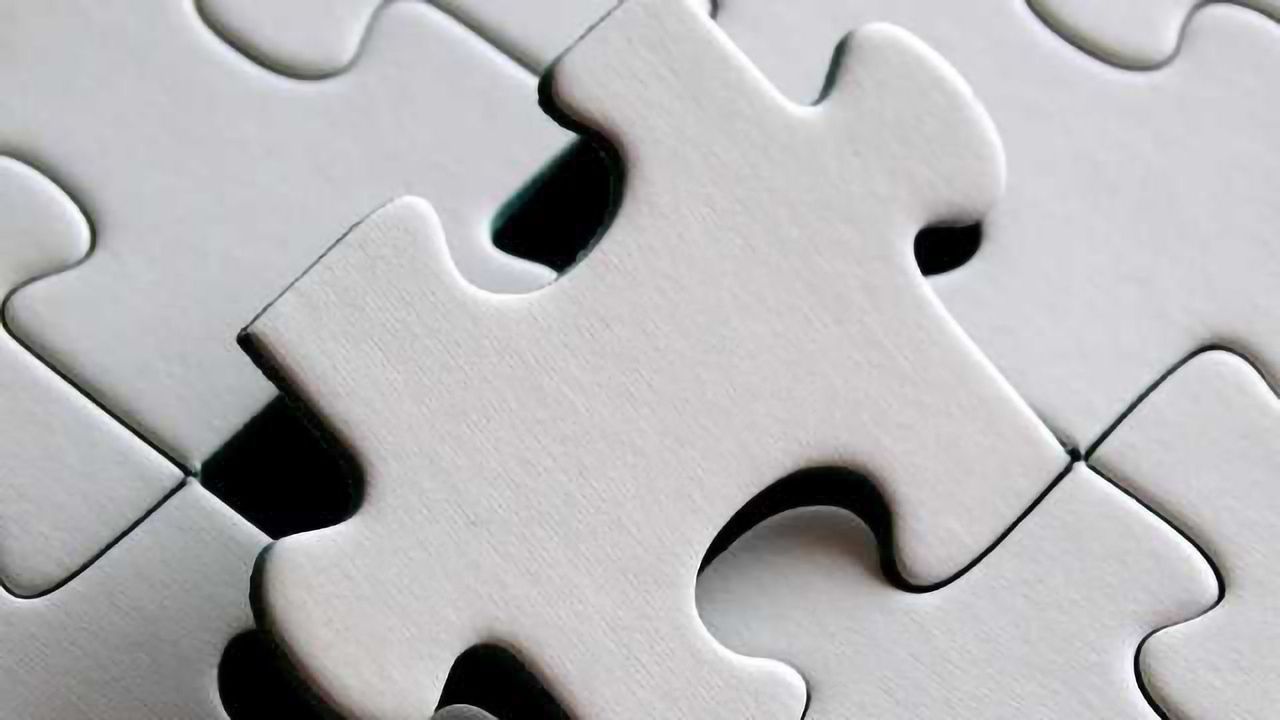 Eliminating the Microfluidics Specialization Gap