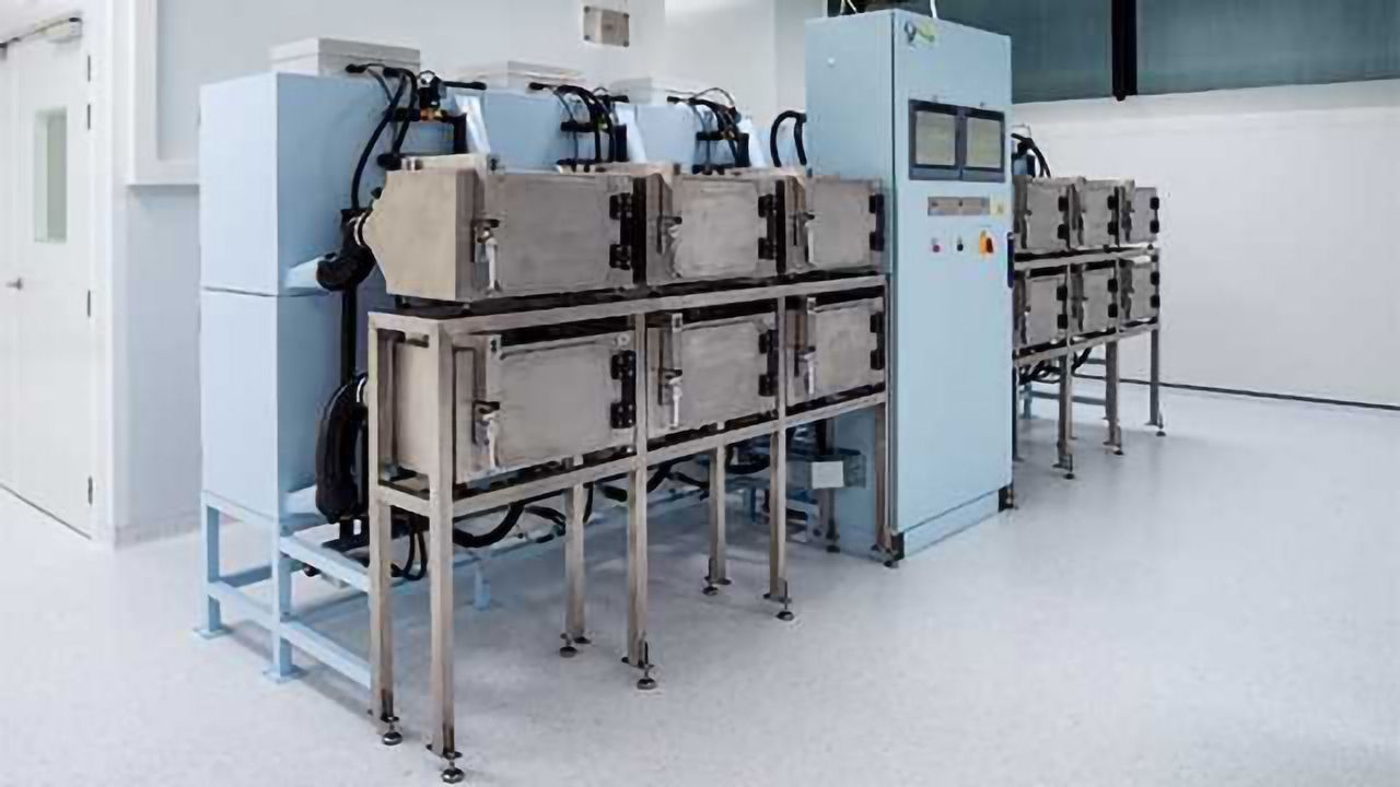 Bigneat Delivers Custom Designed Controlled Environment Curing System