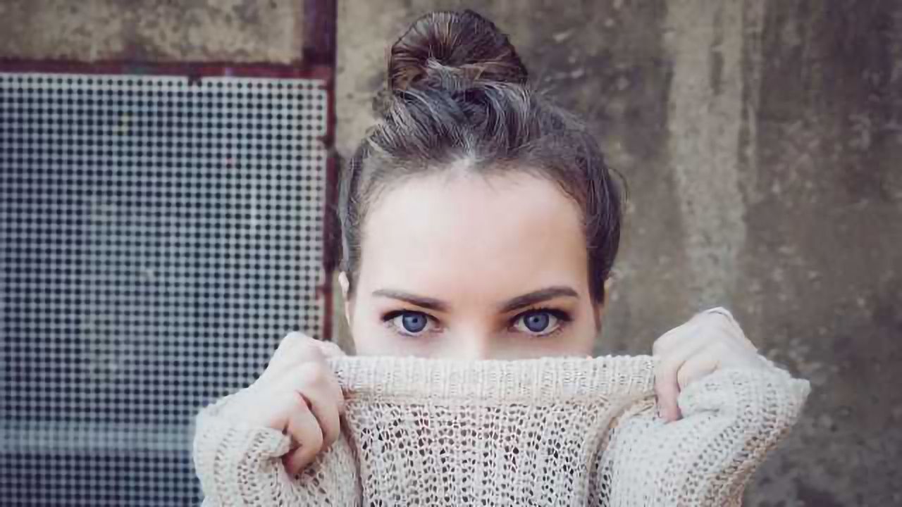 Here's How to Improve Your Body Confidence