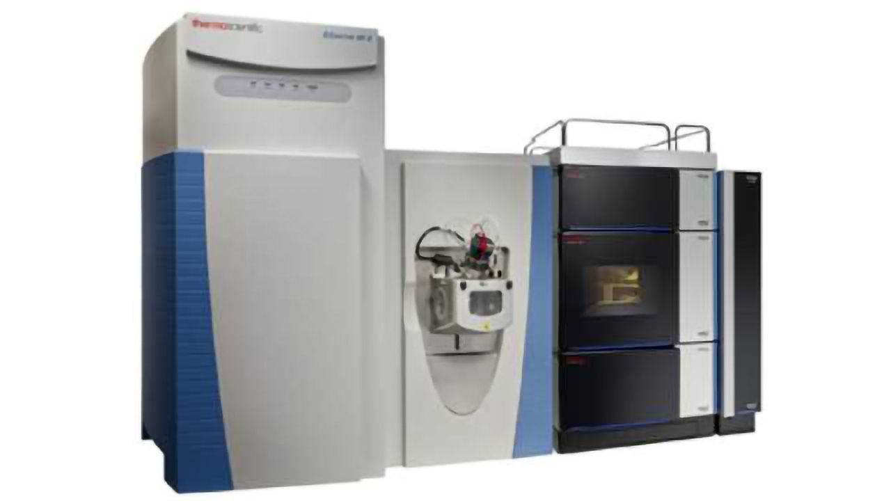 Standardized, quantitative HRAM LC-MS metabolomics workflow