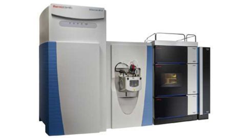 Standardized, quantitative HRAM LC-MS metabolomics workflow