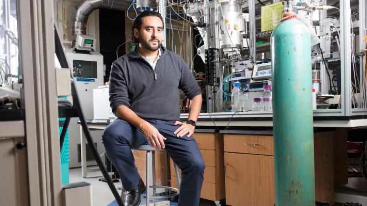 Yuriy Roman: A Chemical Engineer Pursuing Renewable Energy