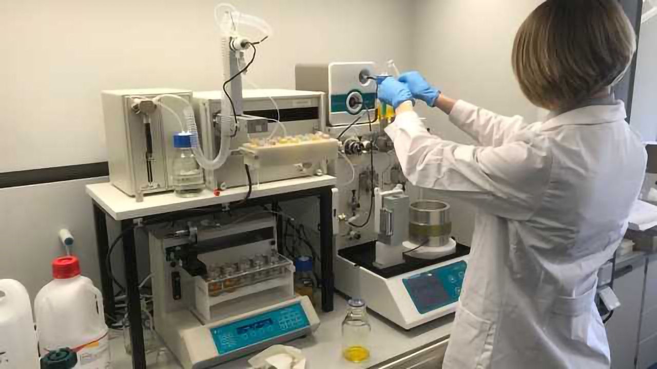 Flow Synthesis of Novel Nanomaterials