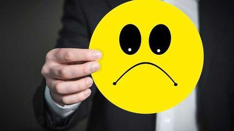 The Ideal Road Not Taken: The haunting regrets of failing our ideal selves