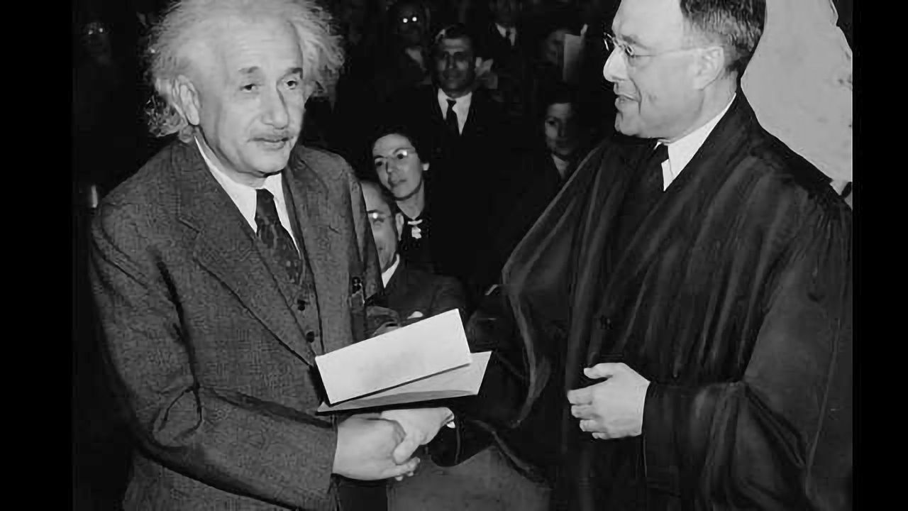 Shaking Hands is Disgusting – Here’s What Else You Can Do