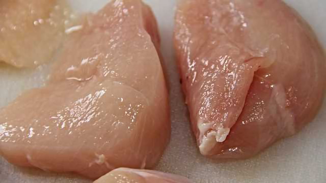 Rotten Food Gets the Ultimate "Sniff-Test"