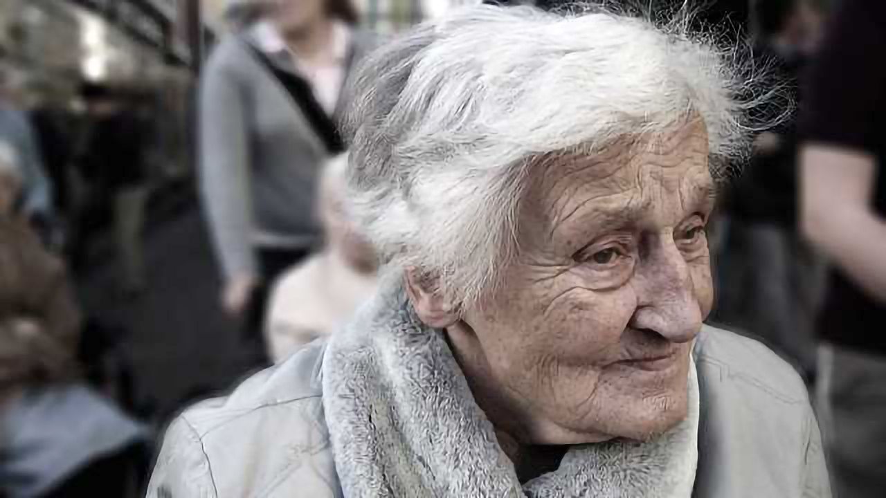 Small Vessel Disease Mechanism Uncovered, Paves Way for Dementia Therapies