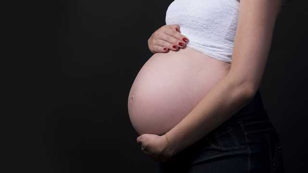 What You Eat During Pregnancy May Affect Your Baby’s Gut