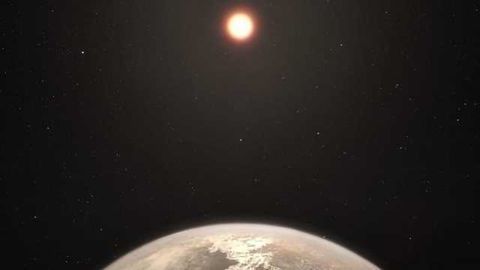Rocky Planet Neighbour Looks Familiar, but is Not Earth's Twin