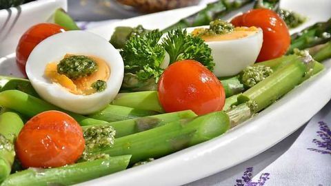 Low-Carb Diet Shows Gender Gap