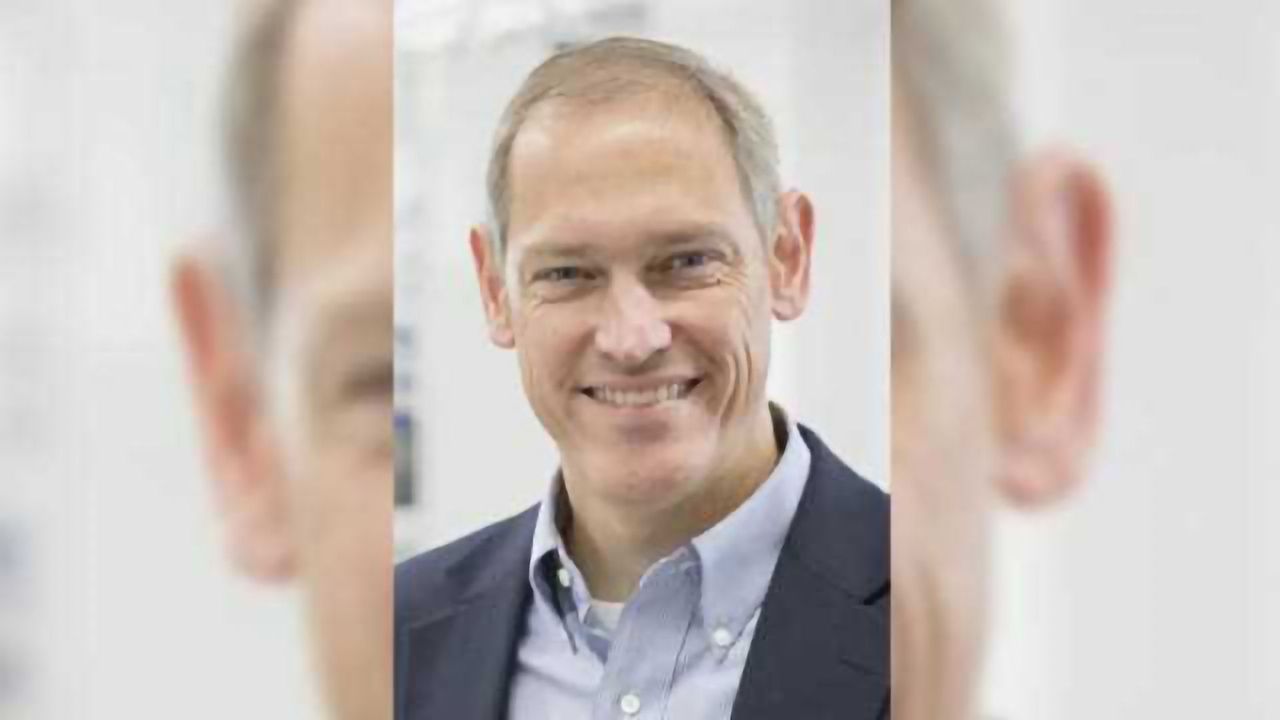 Chemistry Professor Awarded Prestigious Steenbock Professorship
