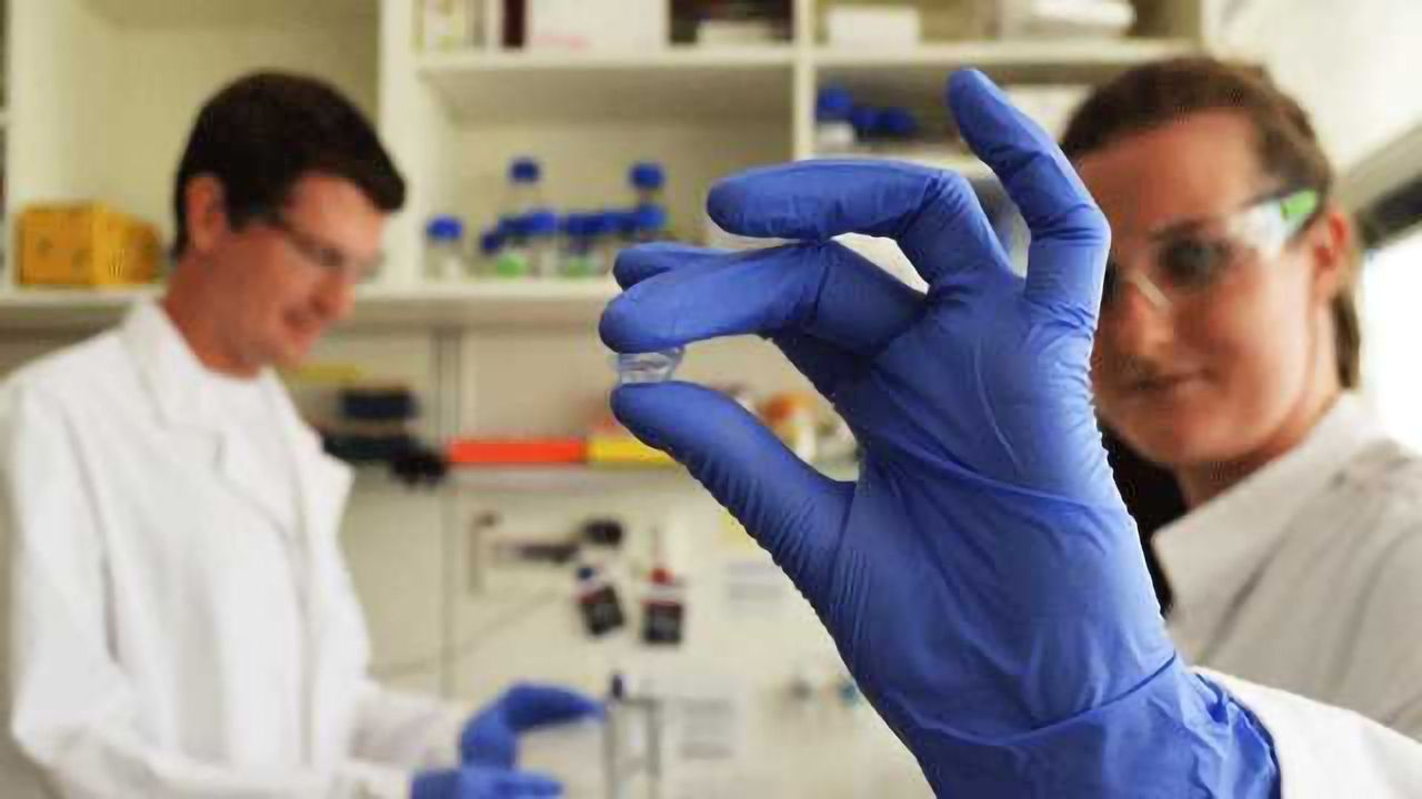 Improving Biosensors for Implantable Sensing