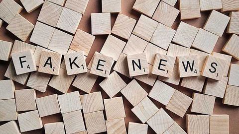 Psychologists Identify Why We Believe Fake News