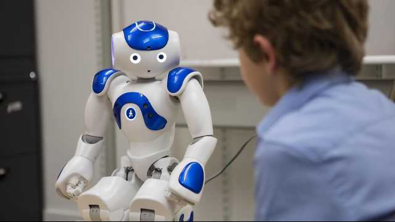 Robots Can Better Influence Kids' Opinions