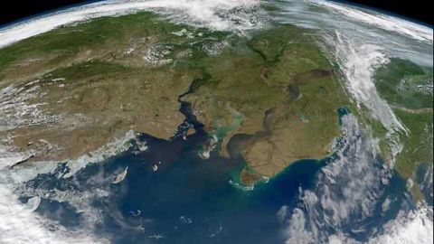 Major Rivers Show Surprising Changes in Carbon Chemistry
