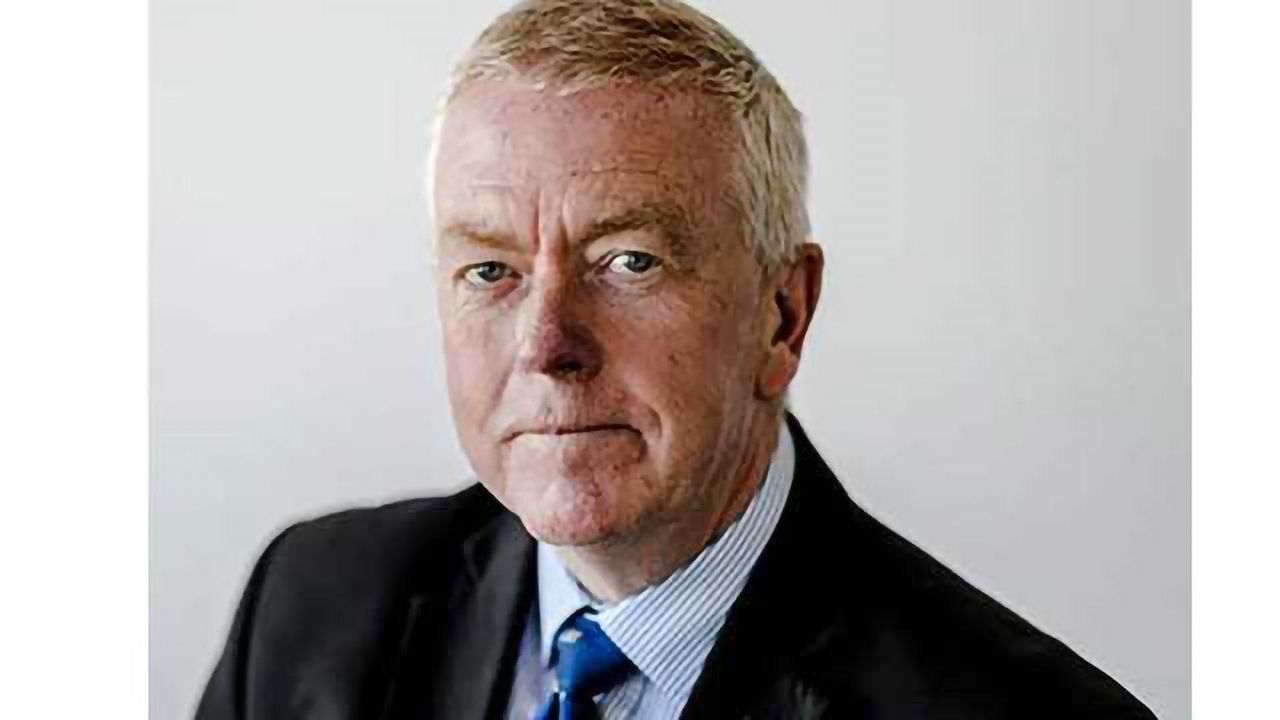DefiniGEN strengthens Board with the appointment of Professor Sir John Savill