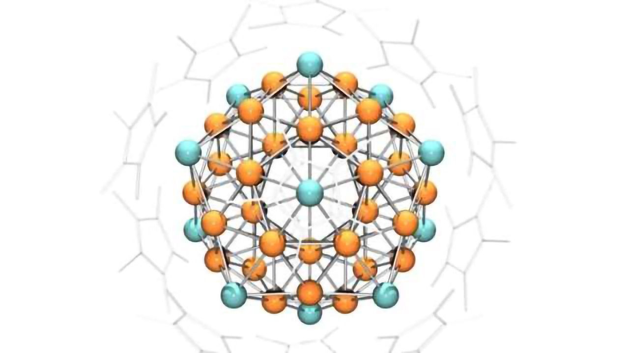 Atom Cluster with Properties of a Single Atom
