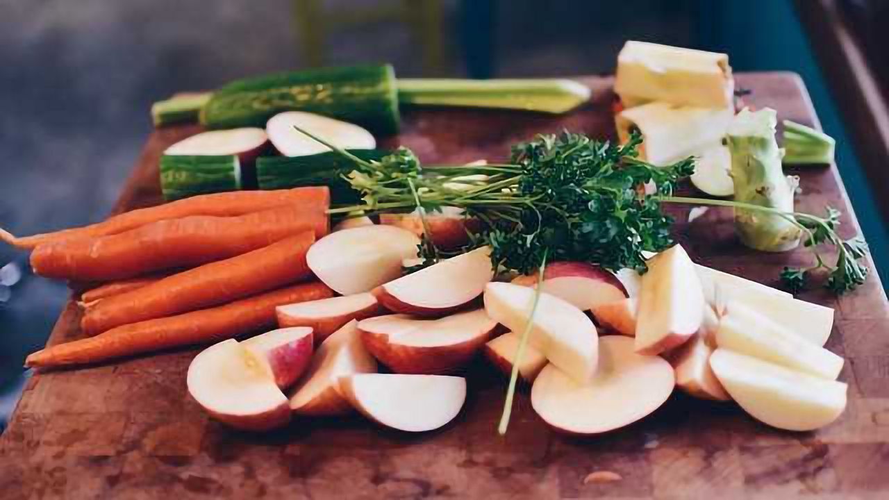 Vegetarian Diet Beats Keeping it Local to Reduce Carbon Footprint