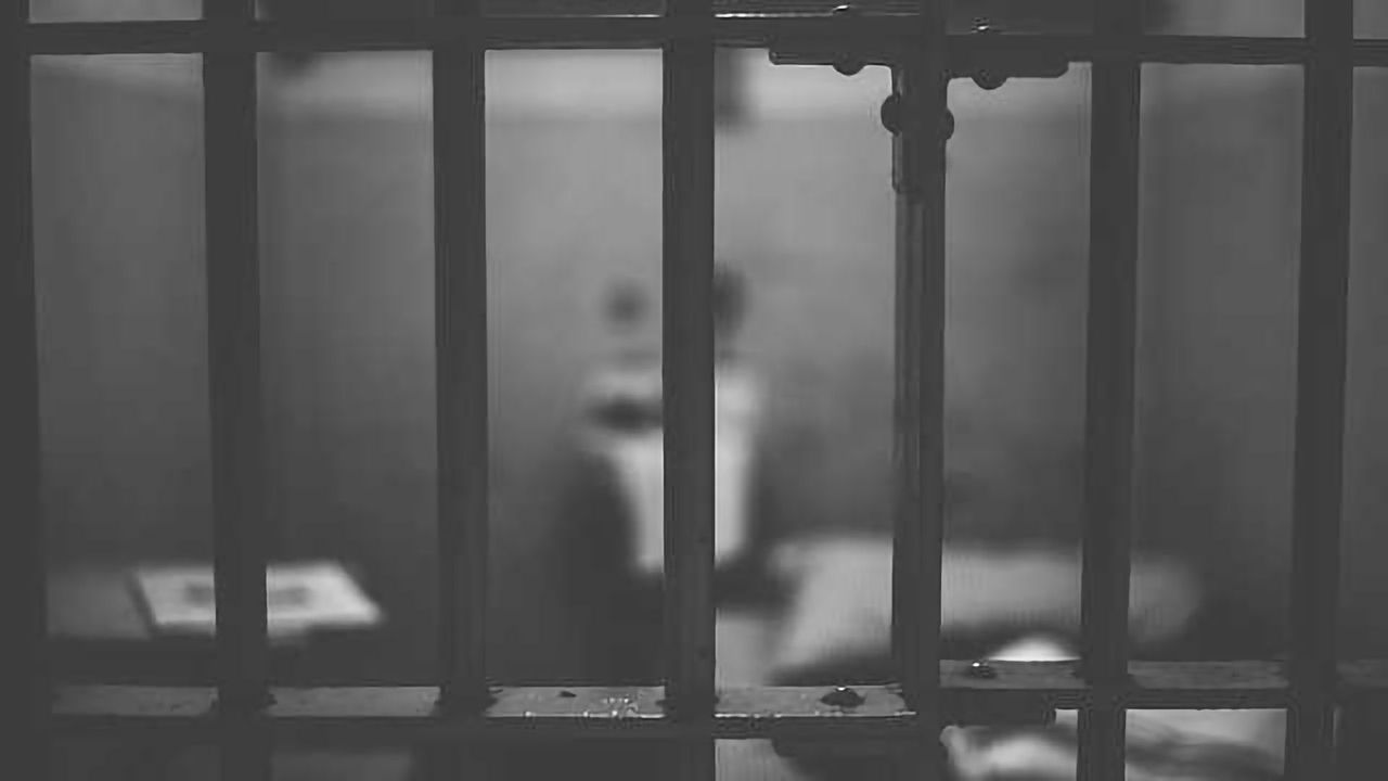 Poorer Prognosis for Prisoners with HIV Following Release