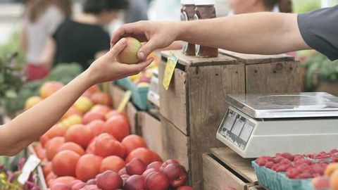 Lack of Food Hygiene Awareness at Farmer's Markets