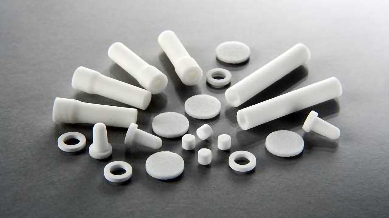 Advanced Porous Plastics for Medical & Life Science Applications