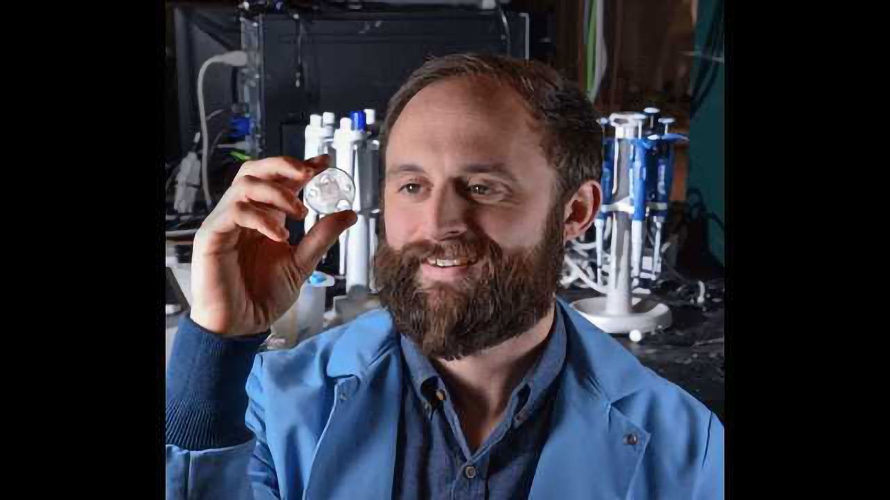 Hollow Microneedles Enable Collection of Dermal Interstitial Fluid