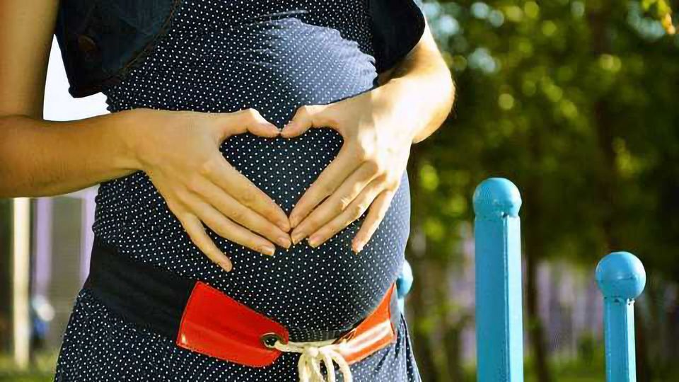 How Do Pregnancy Tests Work? content piece image