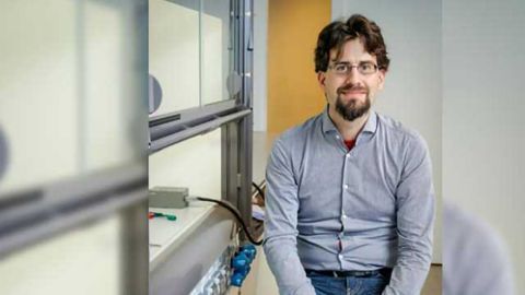 Using Sound Waves to Prevent Small Chemical Reactors from Clogging Up