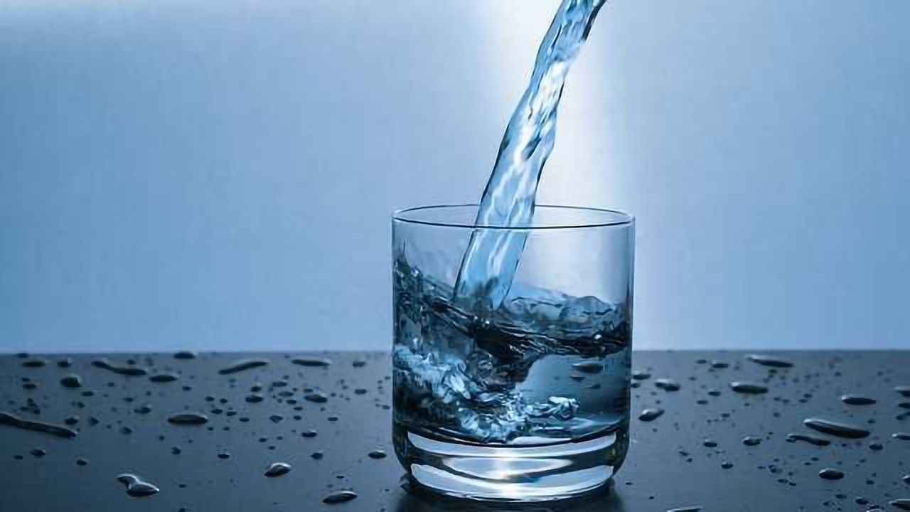 Using Bacteria to Beat Bacteria in Contaminated Water