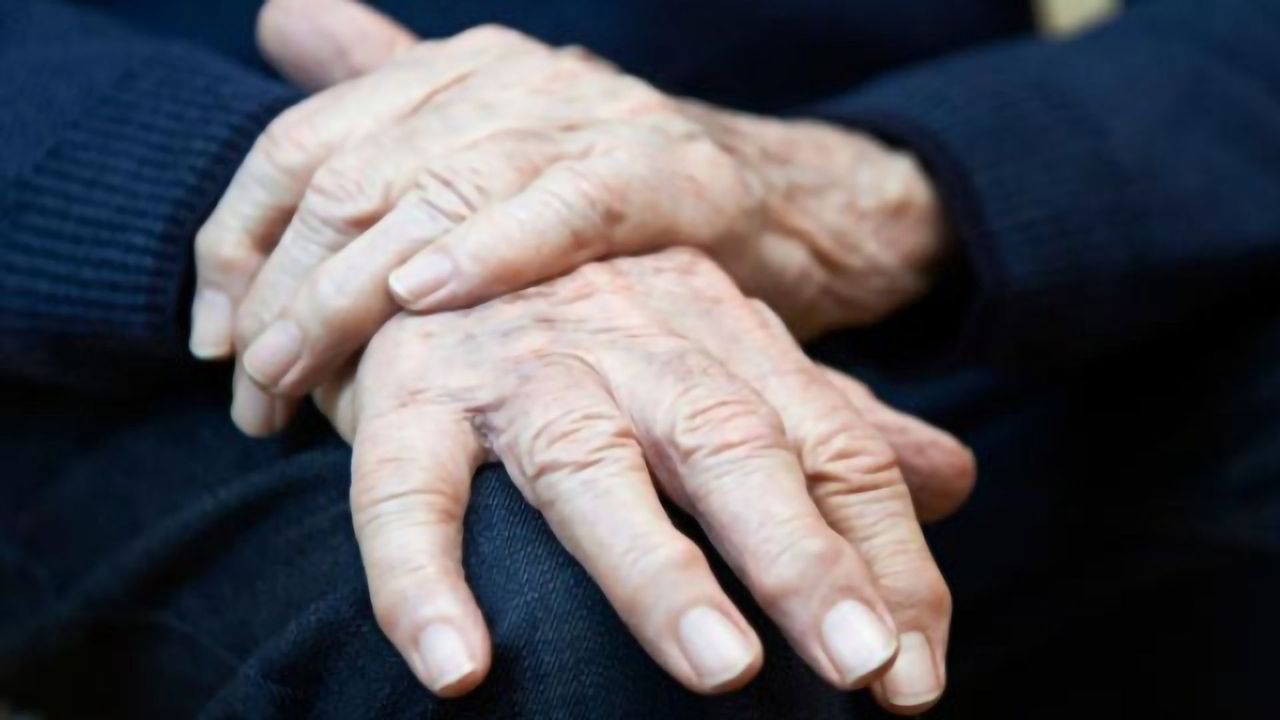 Enzyme Discovered That May Promote Aging