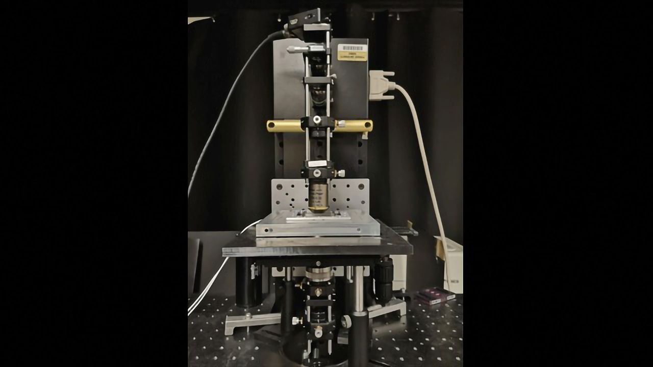 Flipping the View: Microscope Could Help Gauge Drug Properties