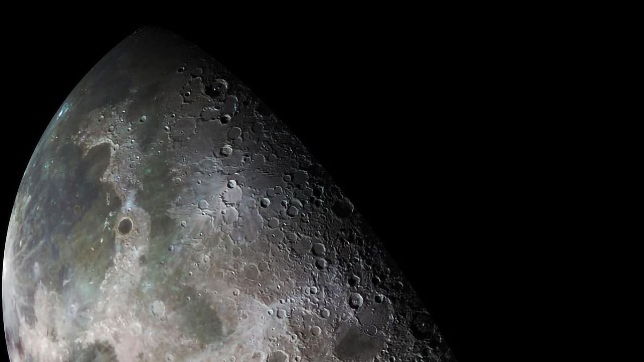 The Damp Side of the Moon